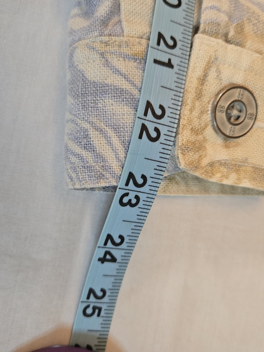 Vintage Bill Blass Floral Button-Front Linen/Cotton Jacket in Light Blue & Cream - Picture 13 of 13